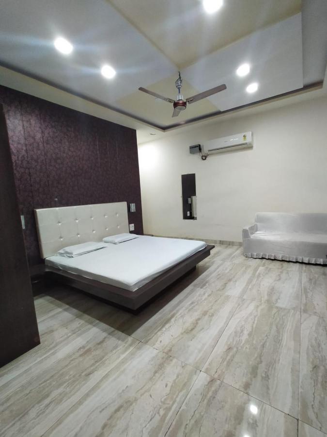 Hotel Prakash Regency Hapur Екстериор снимка