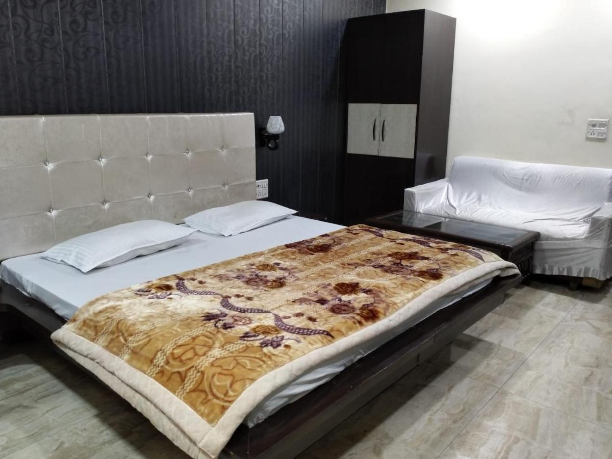 Hotel Prakash Regency Hapur Екстериор снимка